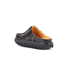 Load image into Gallery viewer, WAFFO Mules Black Slip-on Shoe