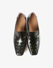 Load image into Gallery viewer, SQUARE STUD Black Wedges