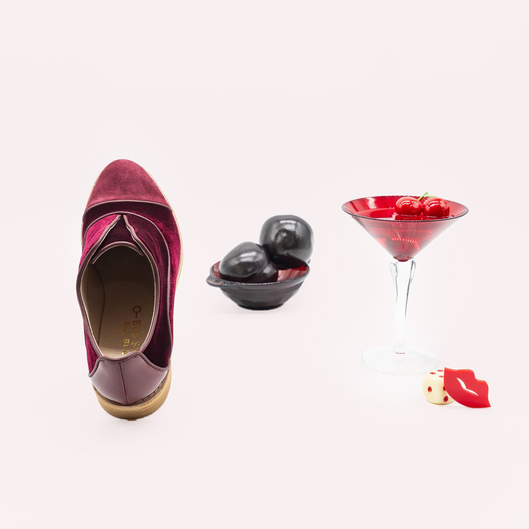 burgundy velvet dress shoes Burgundy velvet heel shoes double bracelet NURIA Luisa Toledo