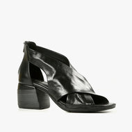 Black leather sandal with cut out side detail