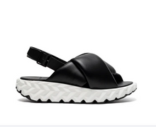 Load image into Gallery viewer, Black leather  chunky sandal 