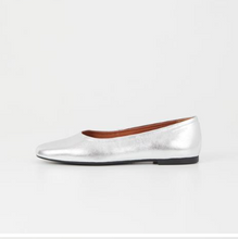 Load image into Gallery viewer, Silver Ballerina Flat Shoe