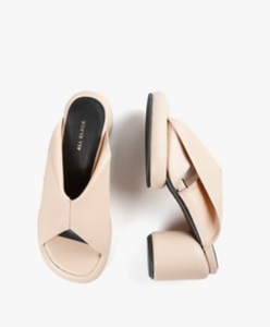 Top and Side view of Light Pink Platform Slide Sandal 