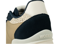 Load image into Gallery viewer, Close up detail of heel navy and beige sneaker