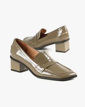 Load image into Gallery viewer, ANGLE LOAFER PRINCESS Green Heels