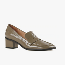 Load image into Gallery viewer, ANGLE LOAFER PRINCESS Green Heels