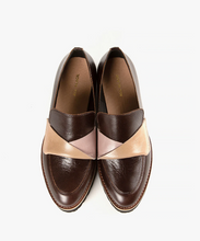 Load image into Gallery viewer, Brown leather loafers with a beige and pink crossover strap
