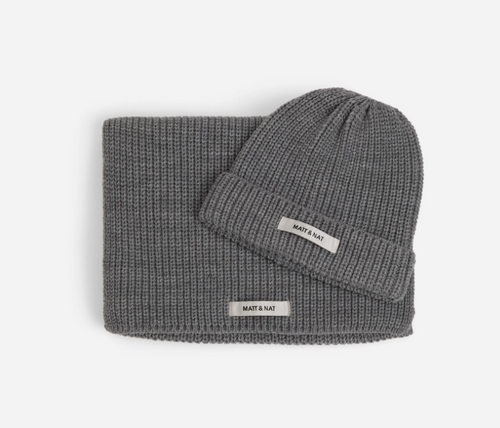 WYNN Grey Hat & Scarf