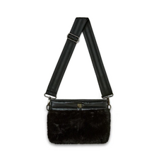 Load image into Gallery viewer, Faux fur deluxe bum bag