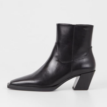 Load image into Gallery viewer, ALINA Black Leather Ankle Boots
