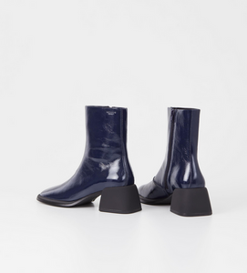 ANSIE Navy Patent Leather Ankle Boots