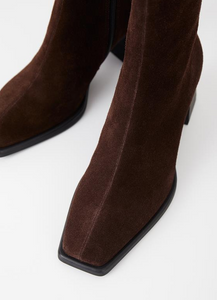 HEDDA Brown Suede Ankle Boots
