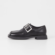 Load image into Gallery viewer, Black shoe with oversized silver buckle