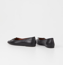 Load image into Gallery viewer, Back View of Black Flat Shoes