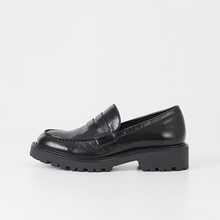 Load image into Gallery viewer, Women&#39;s Chunky Black Loafer