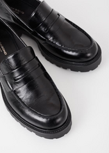 Load image into Gallery viewer, Black Patent Women&#39;s Loafers