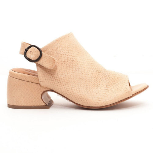 P-1324 Cream Cobra Sandal