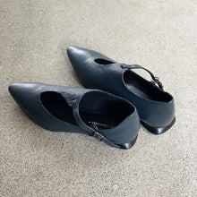 Load image into Gallery viewer, KOKO yuko imanishi Airforce Blue Leather Shoe