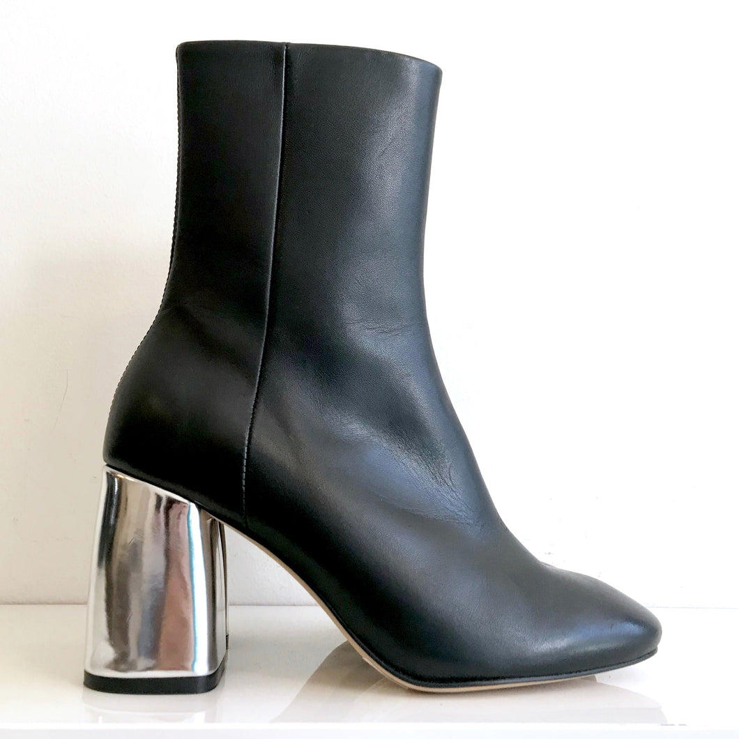Black Boot with Silver Heel