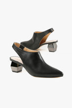 Load image into Gallery viewer, RUBIC SLINGBACK Black Leather Slingbacks