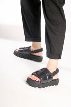 Load image into Gallery viewer, PUFFY LUG Black Sandals