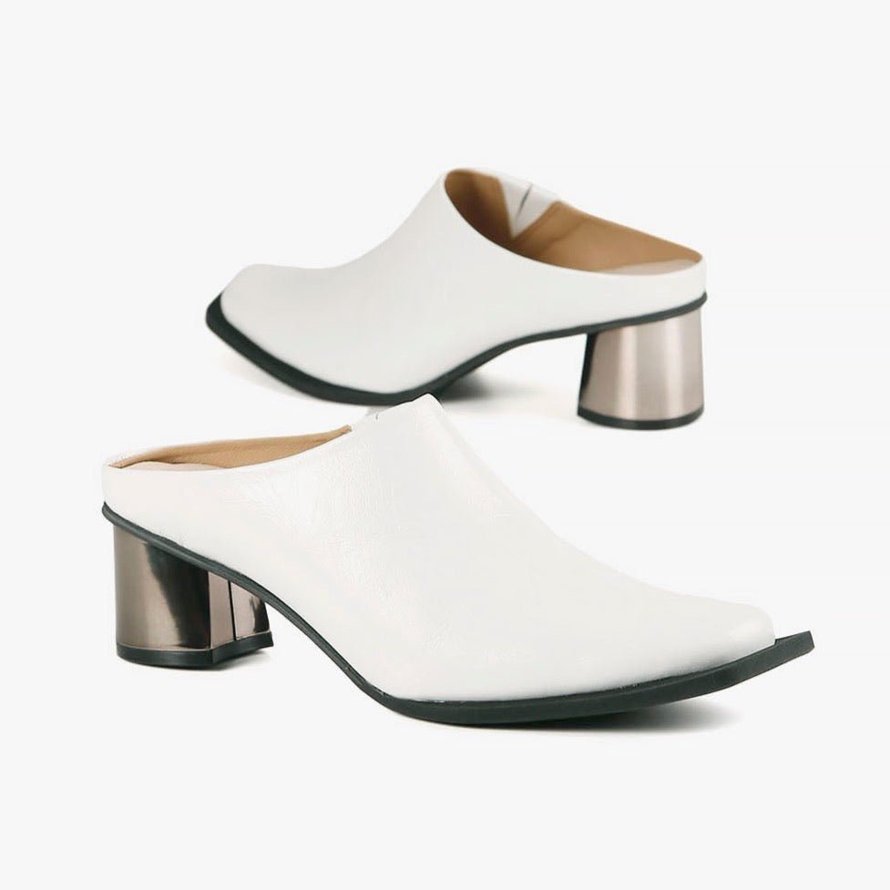 WOW MULES in White Leather