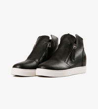 Load image into Gallery viewer, Black leather sneakers with two side zippers