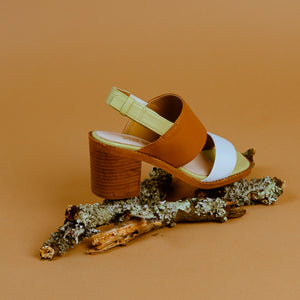 TERRAIN White & Tan Strappy Sandal