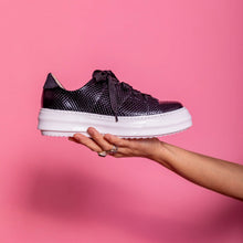 Load image into Gallery viewer, SERENE Black Croc Embossed Sneaker