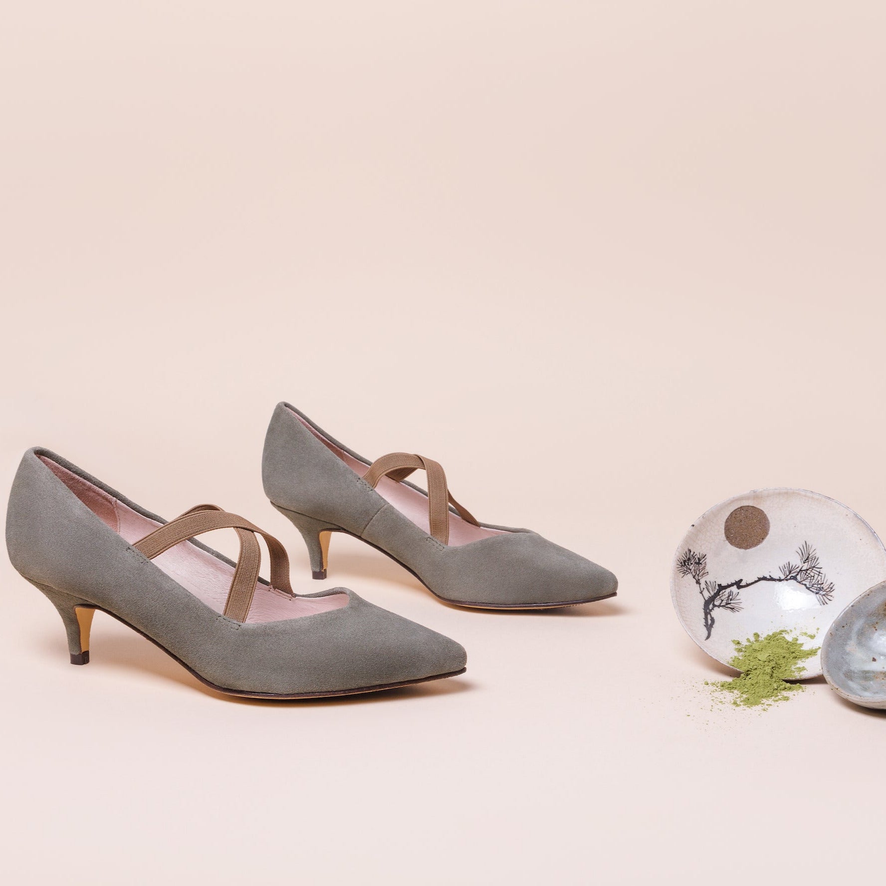 Olive green kitten heels outlet