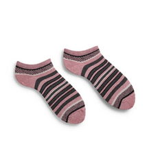 Load image into Gallery viewer, CHECKS + STRIPES Cotton Shortie Socks Mauve