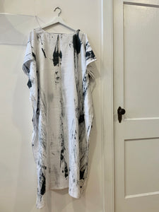 Linen Batik Kaftan