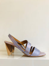 Load image into Gallery viewer, AYMAR - Classic Sandal