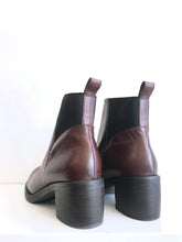 Load image into Gallery viewer, CHOKICHI yuko imanishi Brown Chelsea Boot