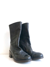 Load image into Gallery viewer, P-1279 P MONJO Black Leather Boot