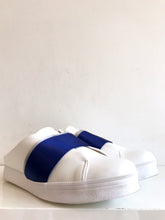 Load image into Gallery viewer, BANDED SNEAKER SLIDE