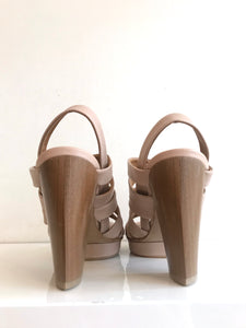 UFO - Open-Toed Strappy Sandal in a Soft Beige Leather