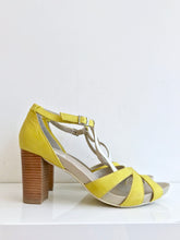 Load image into Gallery viewer, JANE - Yellow Leather Peep-Toe Sandal