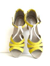 Load image into Gallery viewer, JANE - Yellow Leather Peep-Toe Sandal