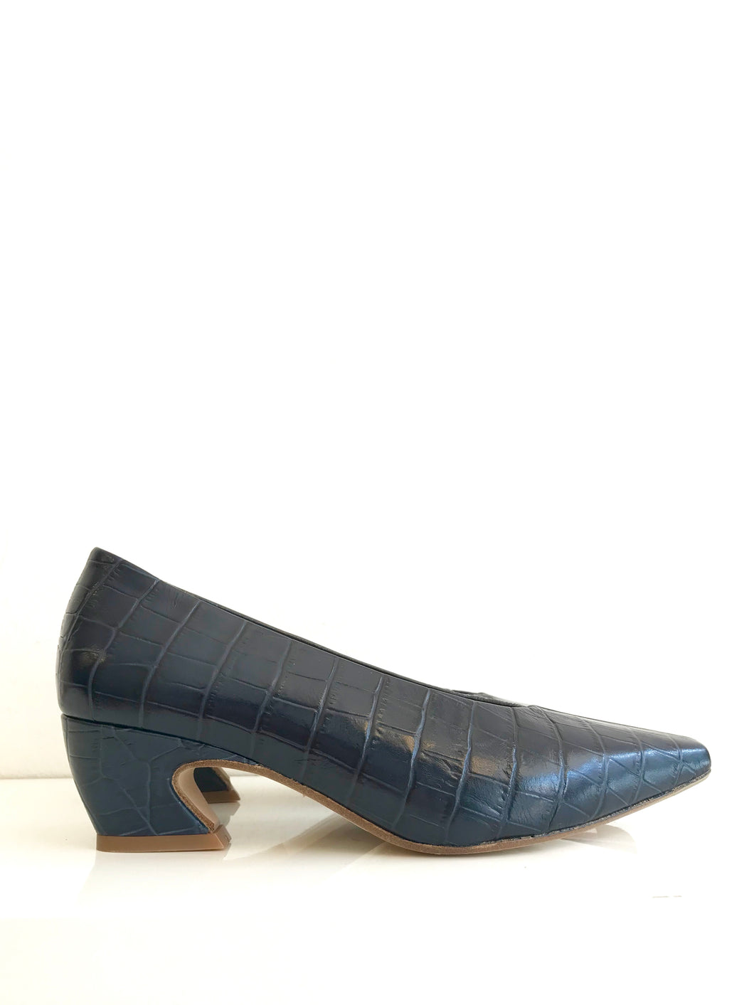 ANTONINE - Crocodile Patent Leather Shoe