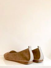 Load image into Gallery viewer, 678 - Flat Slip on Shoe in a Soft Light Tan Suede