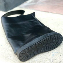 Load image into Gallery viewer, KOJI BLACK Leather Shoulder Bag