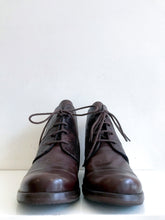 Load image into Gallery viewer, Brown lace up ankle boots