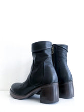 Load image into Gallery viewer, P-1348 P MONJO Black Leather Mid-Heel Boot