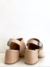 Load image into Gallery viewer, P-1324 Cream Cobra Sandal