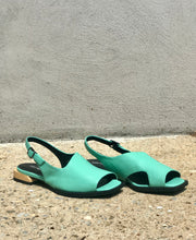 Load image into Gallery viewer, HAKO - Classic Flat Sandal in Teal Leather