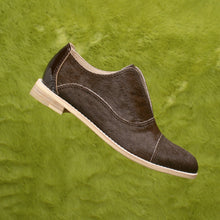 Load image into Gallery viewer, Rich chocolate brown pony hair slip-on flat oxford shoes.
