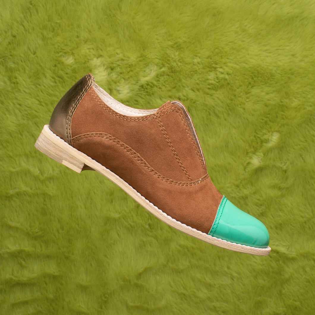 Tan suede with green patent toe oxfords