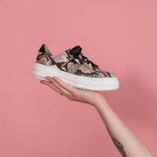 Load image into Gallery viewer, SKIN Black and White Snakeskin Sneaker