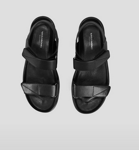 ERIN Black Leather Chunky Sports Sandals